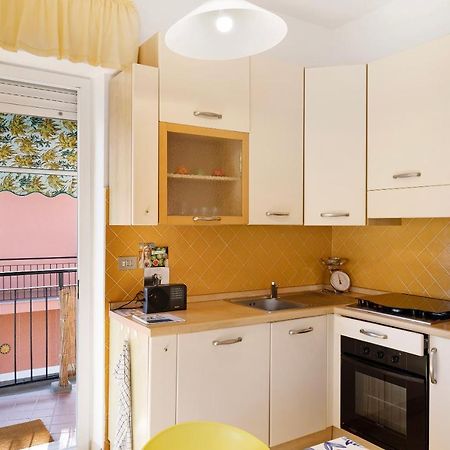 Attico Cielo E Mare Apartamento Spotorno Exterior foto