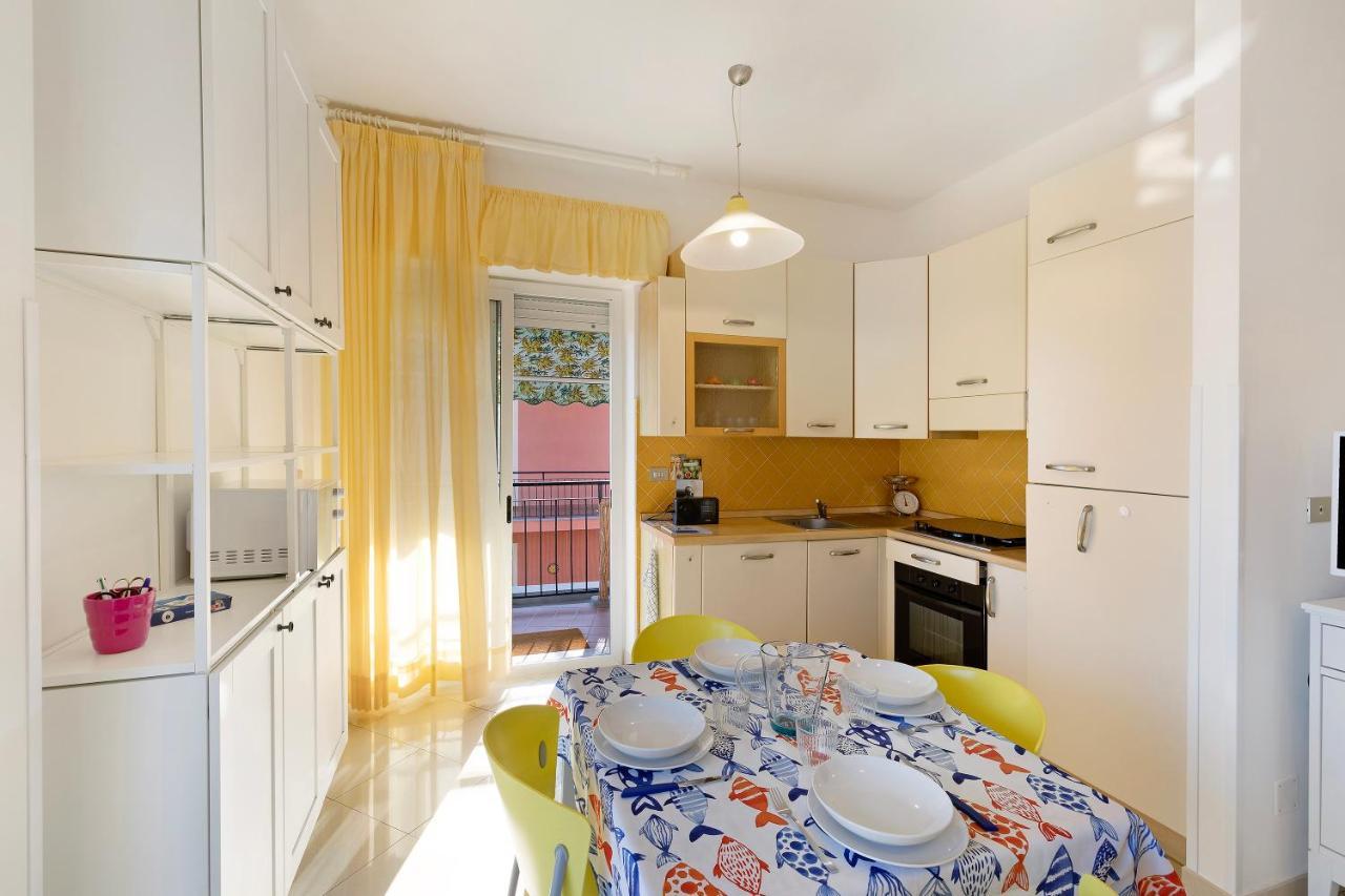 Attico Cielo E Mare Apartamento Spotorno Exterior foto