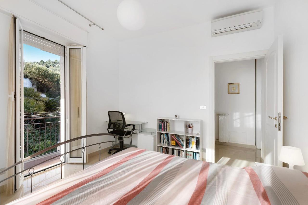 Attico Cielo E Mare Apartamento Spotorno Exterior foto