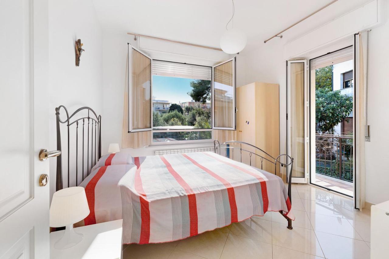 Attico Cielo E Mare Apartamento Spotorno Exterior foto